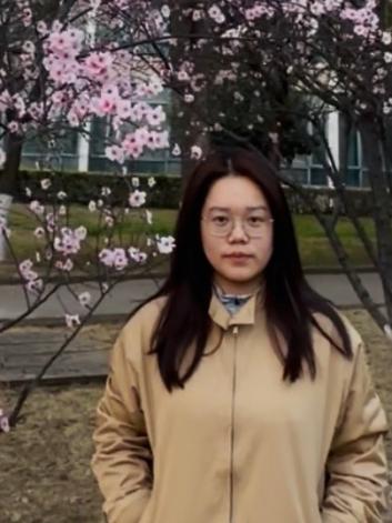 Qiaoying Zhou
